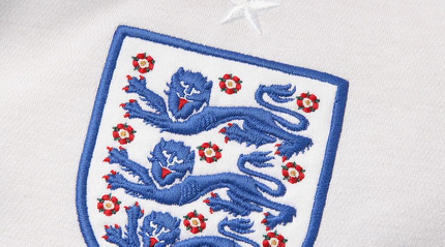 England badge on shirt